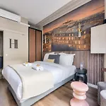 Merveilleux Studio Neuf Proche Tour Eiffel Avec Ac